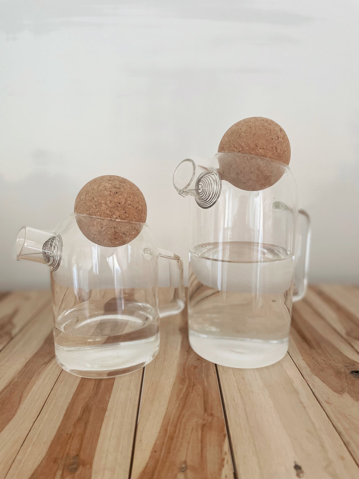 MINIMALIST TEA GLASS BOTTLES-bohokingdom-boho,bohochic,bohodeco,bohodecor,glassbottle,homedecor,tableware