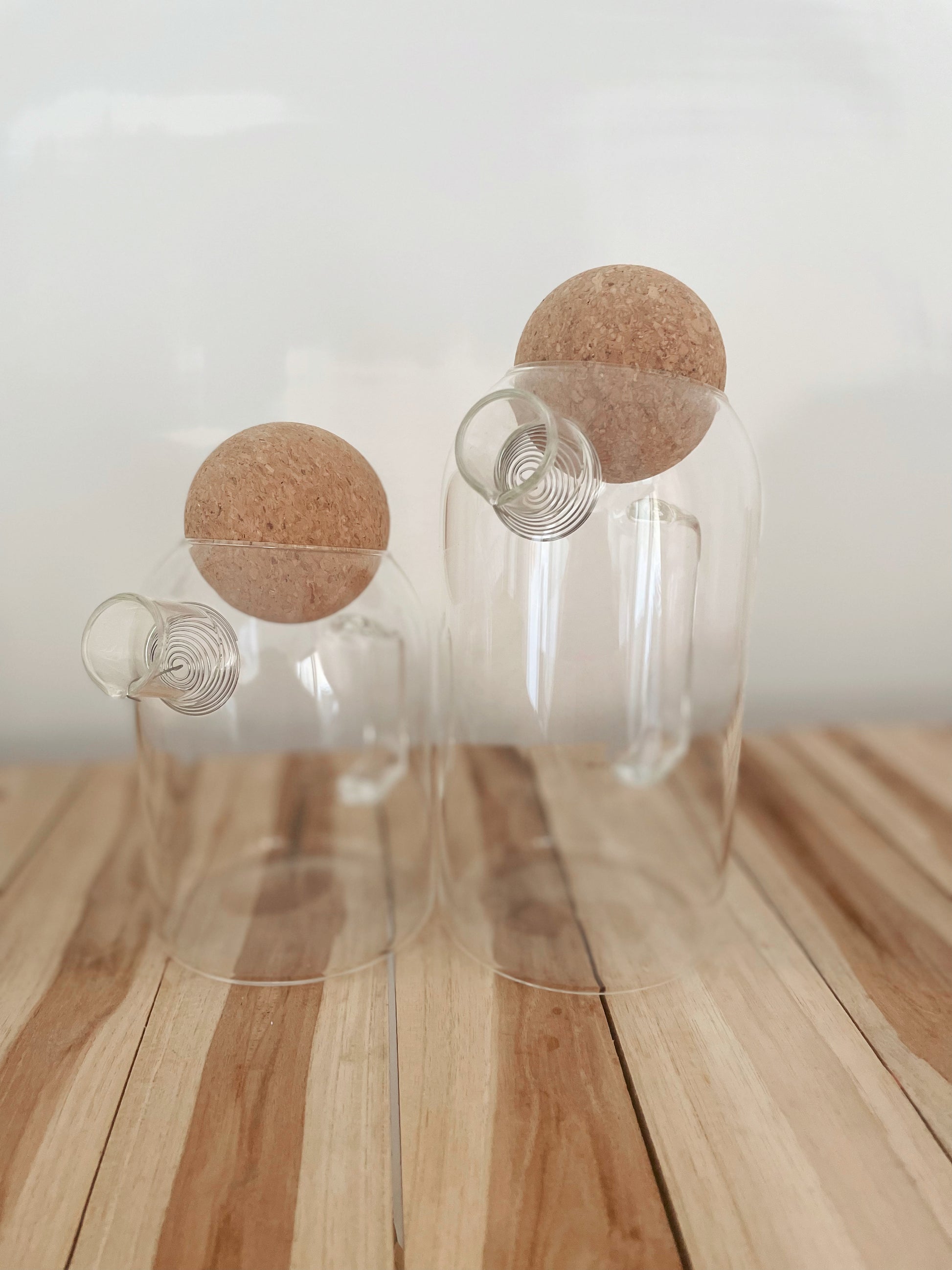 MINIMALIST TEA GLASS BOTTLES-bohokingdom-boho,bohochic,bohodeco,bohodecor,glassbottle,homedecor,tableware