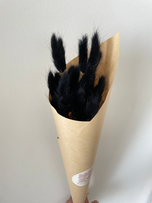 BUNNY TAILS BUNCH - BLACK-bohokingdom-boho,bohochic,bohodeco,bohodecor,dried flowers,forever arrangement,pampas,pampasgrass